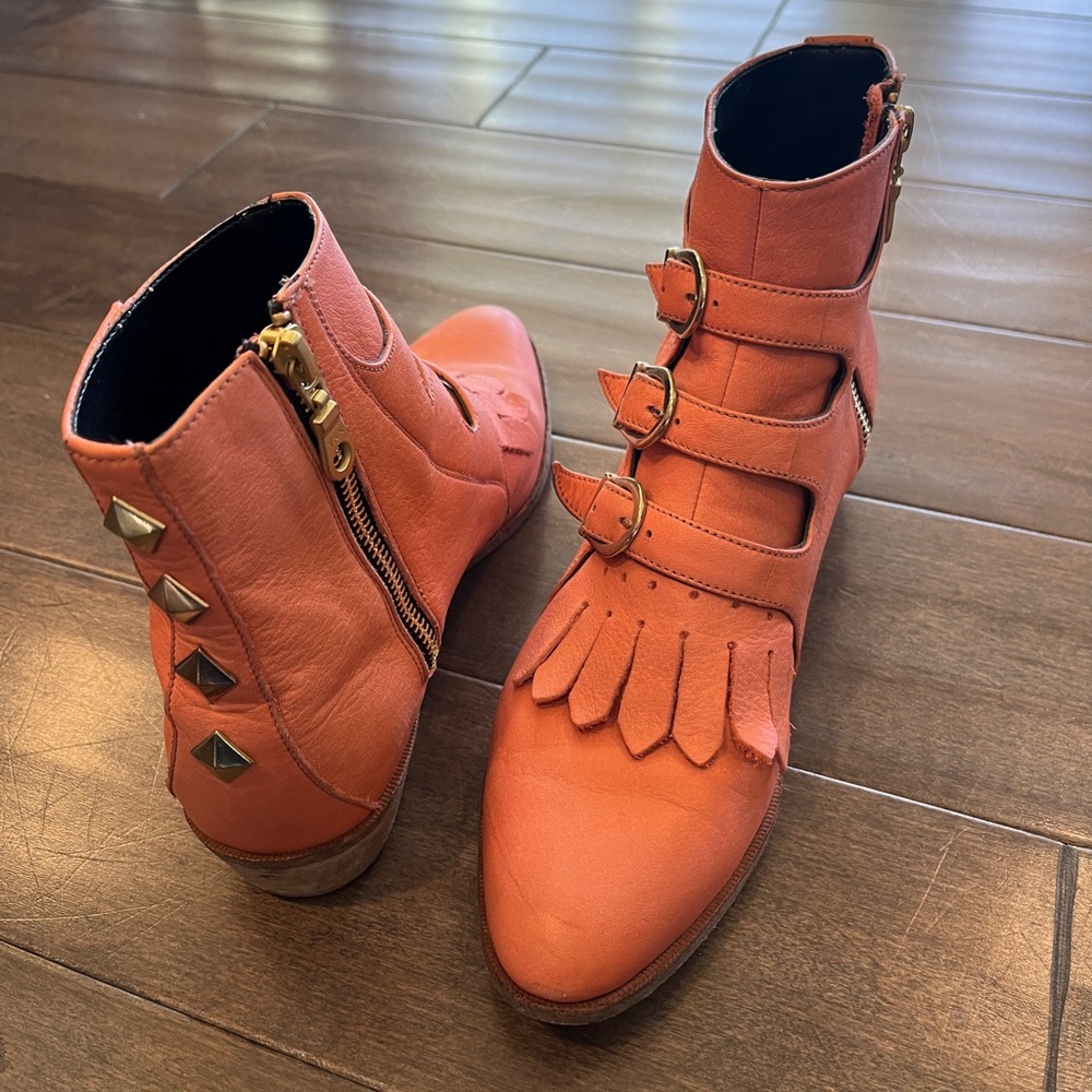 Modern Vice The Jett pink punk rock booties size 37 7